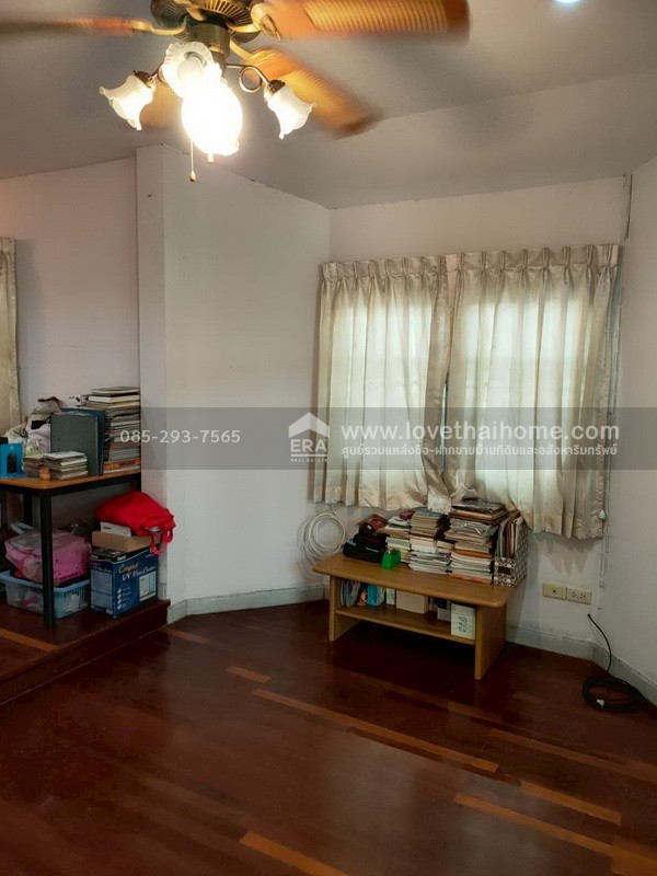 ขายบ้านเดี่ยว เทพารักษ์ หมู่บ้านทิพวัล1 พื้นที่ 54.6 ตารางวา หลังมุม ขายเพียงแค่3.75ล้านเท่านั้น ข้างในสภาพดี แค่ทาสีก็เหมือนบ้านใหม่แล้วครับ สภาพแบบนี้ ราคาเท่านี้หายากแล้วนะครับ 