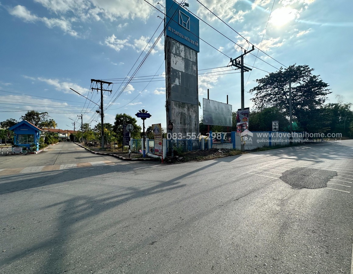 ขายทาวน์เฮ้าส์ รังสิต-นครนายก บ้านเอื้ออาทรรังสิต(คลอง9) ซอย15 ปทุมธานี พื้นที่ 16.2 ตรว. ขายถูกที่สุดในโครงการ เพียง 650,000 บาทเท่านั้น โครงการน่าอยู่ ใกล้ทางด่วนวงแหวนตะวันออก