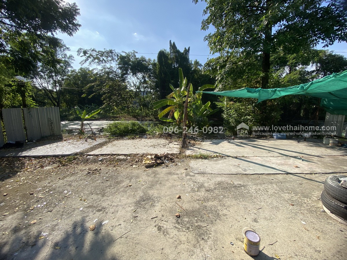 ขายที่ดิน รังสิตคลอง3-นครนายก โครงการเลคการ์เด้นท์วิลล์ ถมแล้ว 128 ตรว. ขายเพียงวาละ 28,000 บาท/ต่อรองได้ รูปแปลงสวย สี่เหลี่ยมจัตุรัส ด้านหลังติดคลองบรรยากาศดีน่าทำที่อยู่อาศัย ในหมู่บ้านมีความเป็นส่วนตัว เพื่อนบ้านนิสัยดี