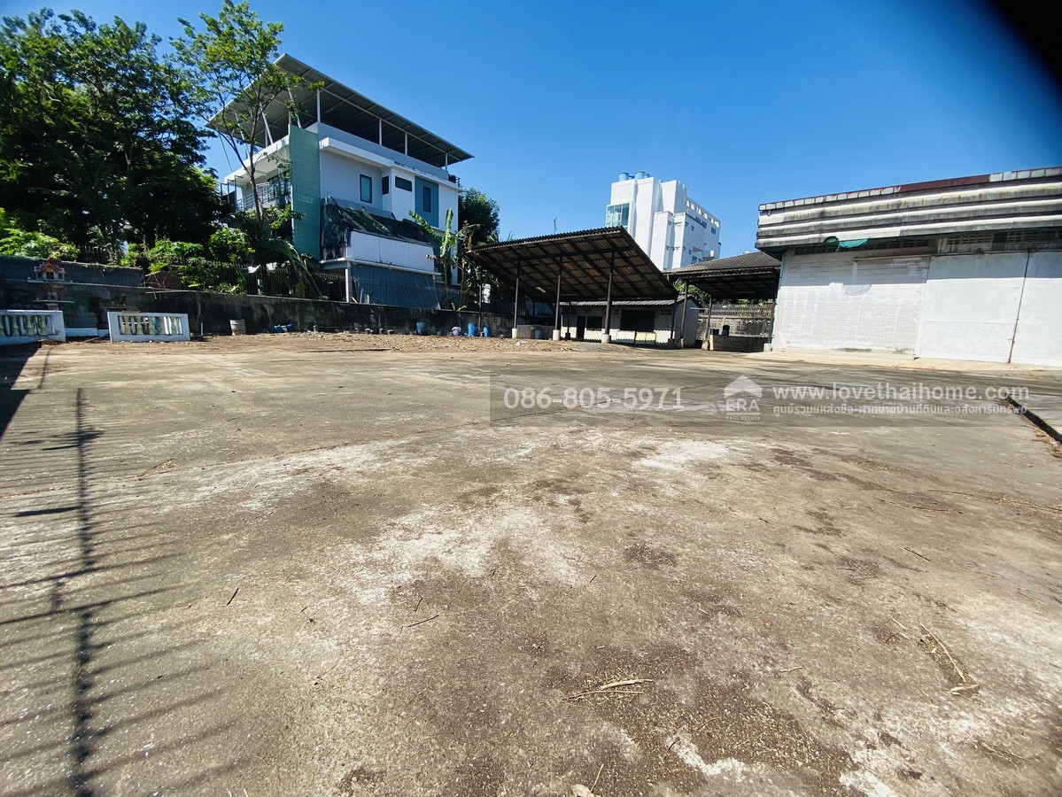 ขายที่ดินพร้อมอาคาร สุขุมวิท 60/1 (เข้าได้จากสุขุมวิท 62) 400 ตรว. ใกล้รถไฟฟ้า BTS สถานีบางจาก ขายด่วน!ราคาถูก!วาละ 172,500 บาท/ต่อรองได้ ทำเลศักยภาพย่านสุขุมวิท เหมาะสำหรับนักลงทุนที่มองหาที่ดินสุขุมวิทในราคาคุ้มค่า