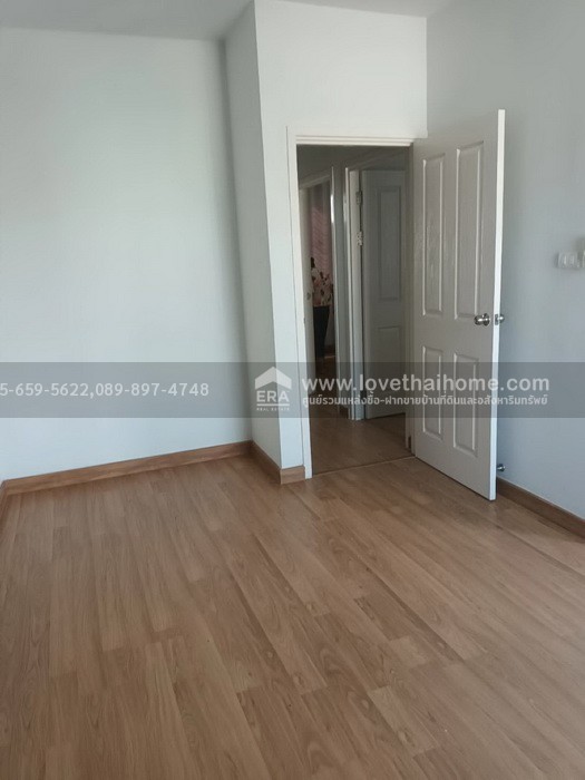 ขายทาวน์เฮ้าส์ เดอะคัลเลอร์ส 2 รังสิต-ลำลูกกา คลอง 4 ปทุมธานี พื้นที่20ตรว. ราคา1.95ล้าน หั่นราคาสุดๆ ถนนเมนเข้าไม่ลึก ใกล้โรงเรียนบีคอนเฮ้าส์แย้มสอาดรังสิต มาเป็นเจ้าของด่วน!