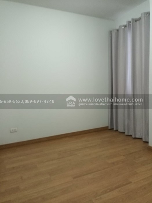 ขายทาวน์เฮ้าส์ เดอะคัลเลอร์ส 2 รังสิต-ลำลูกกา คลอง 4 ปทุมธานี พื้นที่20ตรว. ราคา1.95ล้าน หั่นราคาสุดๆ ถนนเมนเข้าไม่ลึก ใกล้โรงเรียนบีคอนเฮ้าส์แย้มสอาดรังสิต มาเป็นเจ้าของด่วน!