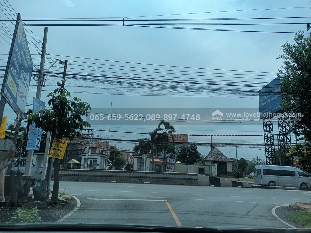 ขายทาวน์เฮ้าส์ เดอะคัลเลอร์ส 2 รังสิต-ลำลูกกา คลอง 4 ปทุมธานี พื้นที่20ตรว. ราคา1.95ล้าน หั่นราคาสุดๆ ถนนเมนเข้าไม่ลึก ใกล้โรงเรียนบีคอนเฮ้าส์แย้มสอาดรังสิต มาเป็นเจ้าของด่วน!