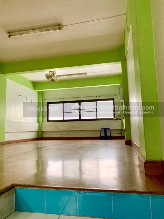 ขายอาคารพาณิชย์5ชั้น บางซื่อ ถนนประชาราษฏร์สาย1 ซอย10 (แยกโคกปู่แก่น) 13.8ตรว. ใกล้ MRT สถานีบางโพ รีโนเวทสวย พร้อมอยู่ ขาย4.9ล้าน (เช่า15,000บาท/เดือน)