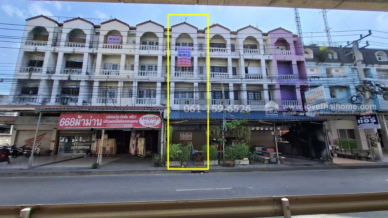 ขายตึกแถว4.5ชั้น ริมถนนคลองหลวง-คลองสอง ปทุมธานี พื้นที่16ตรว. ใกล้ตลาดไท ราคา 3.8 ล้าน (ให้เช่า 16,000.-/เดือน) เหมาะทำการค้าและอยู่อาศัย