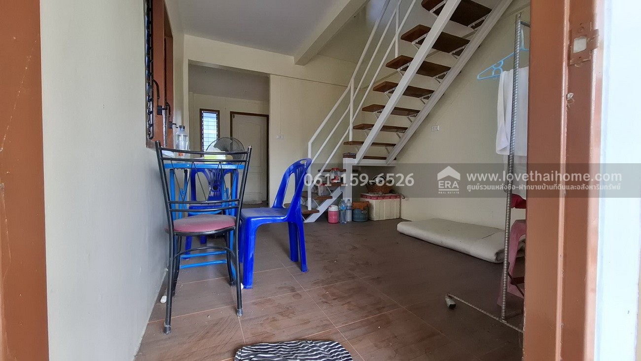 ขายบ้านเอื้ออาทร รังสิตคลอง5/3 คลองหลวง ปทุมธานี ทาวน์เฮ้าส์2ชั้น21ตรว. ราคาเพียง750,000บาท ปรับปรุงทาสีใหม่ พร้อมเข้าอยู่