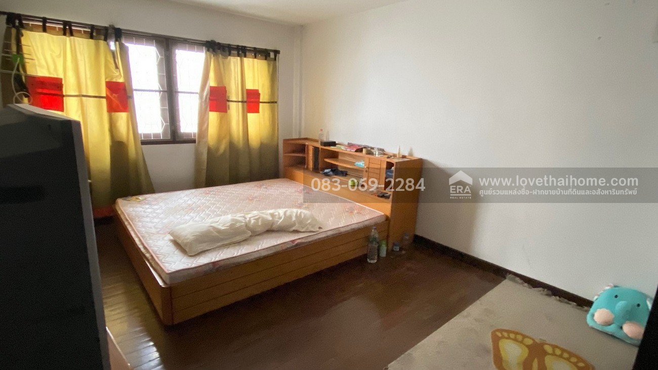 ขายทาวน์โฮม3ชั้น ลาดพร้าว62 หมู่บ้านพรรณวดี ลัดออกรัชดาภิเษก สี่แยกสุทธิสารได้ ภายใน 10 นาที พื้นที่28ตรว. ราคา 5.5 ล้าน อยู่ใกล้สถานีรถไฟฟ้าสายสีเหลือง-โชคชัย 4