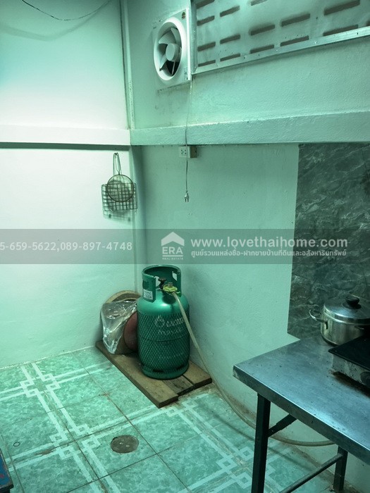 ขายทาวน์เฮ้าส์ แพรกษา3/1 หมู่บ้านบดิพัฒน์2 ซ.1/2 สมุทรปราการ พื้นที่16ตรว. ขายเพียง1.29ล้าน ราคาถูกมากๆ หาไม่ได้แล้ว รีบมาเป็นเจ้าของด่วน