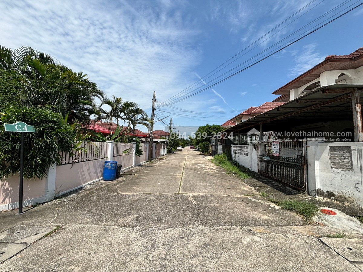 ขายบ้านเดี่ยว หมู่บ้านสินธร รังสิต-ปทุมธานี ซ.C4 หลังมุม64ตรว. ราคา3.45ล้าน ขายถูกสุดในโครงการ ใกล้ฟิวเจอร์พาร์ครังสิต และรถไฟฟ้าสายสีแดง-สถานีรังสิต