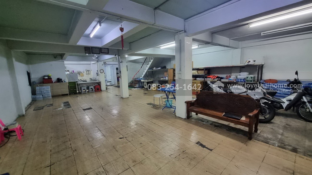 ขายตึกแถว4.5ชั้น เจริญนคร เชื่อมต่อสาทร–ธนบุรี ซ.สมเด็จพระเจ้าตากสิน 27 พื้นที่30.2ตรว. 2คูหา ราคาเพียง 10 ล้านบาท (ถูกมากเมื่อเทียบทำเล) ราคานี้หาได้ยากมากในย่านนี้