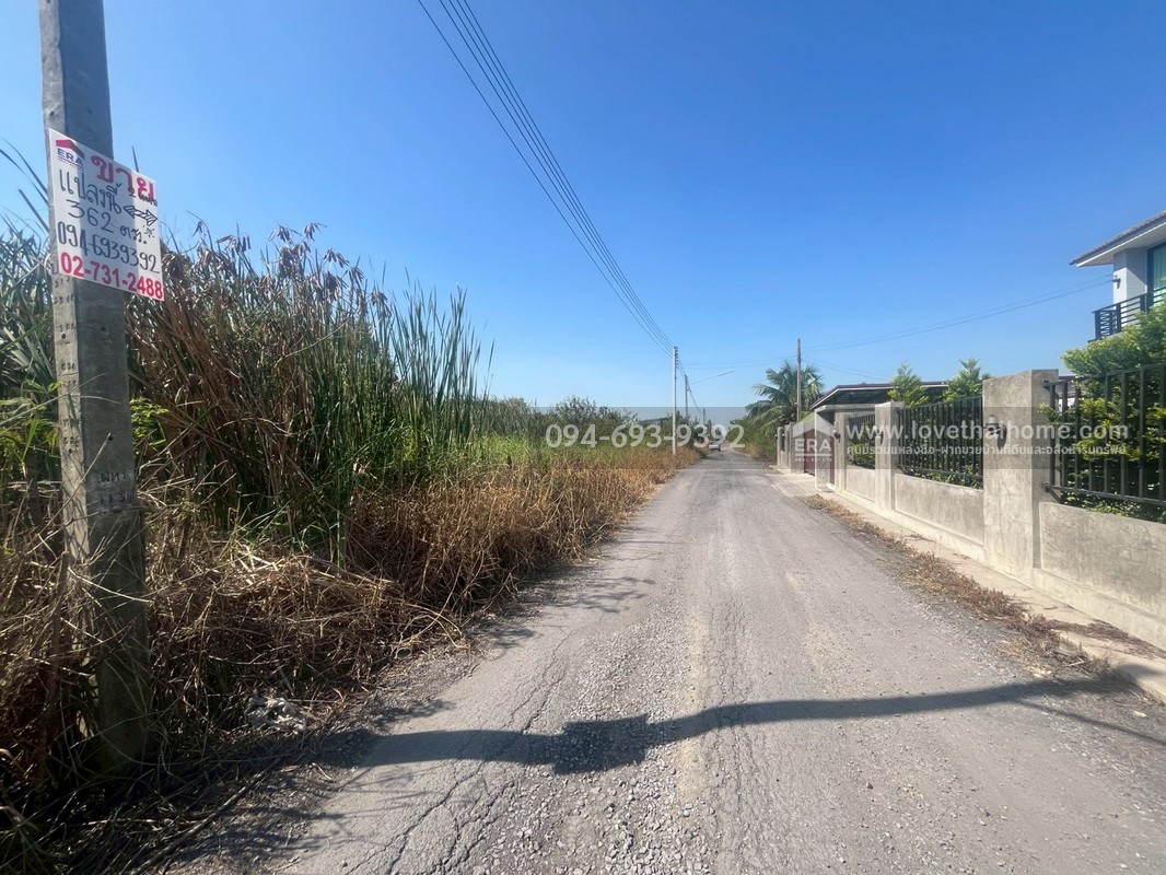 ขายที่ดินเปล่า ซอยคลองหกตะวันออก60 คลองหลวง ปทุมธานี พื้นที่ 724 ตรว. ขาย 6 ล้านบาท ที่สวย ทำเลเหมาะปลูกบ้านพักอาศัยหรือบริษัท เร่งขายด่วน ถูกๆ ไม่อยากจ่ายภาษีรายปีจร้า (คุยด่วนๆค่ะ)