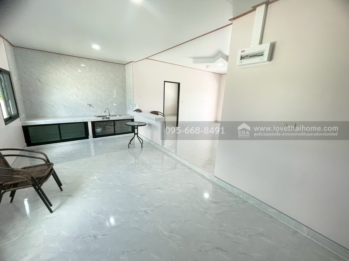 ขายบ้านเดี่ยว หนองเสือ-คลอง8 ซ.บึงบอน30/2 ปทุมธานี พื้นที่200ตรว. ราคา3.5ล้าน บ้านสร้างใหม่ทั้งหลัง ตัวบ้านมีพื้นที่เยอะ พร้อมอยู่อาศัยได้เลย