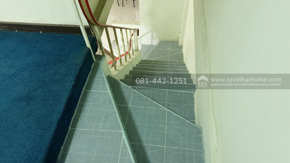 ขายทาวน์เฮ้าส์2ชั้นถนนพระราม9 ซอย13 ซอยโพธิ์หิรัญอุทิศ หมู่บ้านวิจิตชัย พื้นที่ 23 ตรว. ขาย 3.4 ล้านบาท ทำเลใจกลางพระราม9 ใกล้ MRT ศูนย์วัฒนธรรม