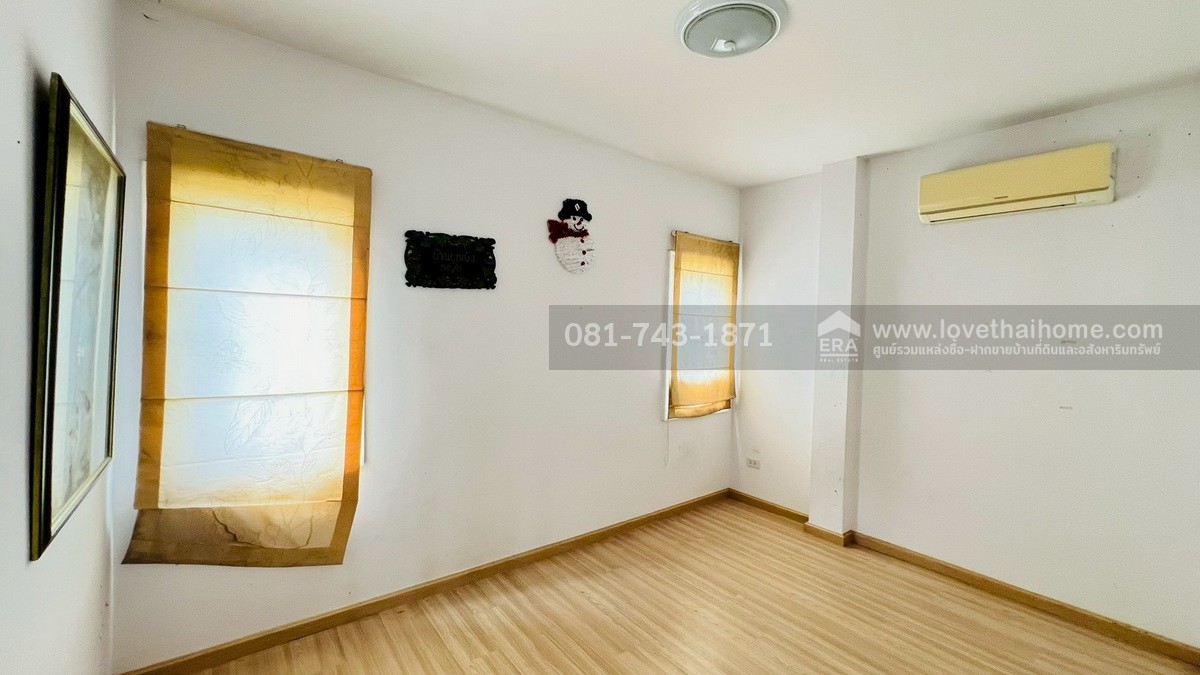 ขายบ้านเดี่ยว ศุภาลัย คอร์ทยาร์ด บางบัวทอง จ.นนทบุรี ทำเลดี ต้นโครงการ ซอย11 ราคาถูกและดีที่สุด บนพื้นที่ 50.8 ตรว. ขายแค่ 2.99 ล้านบาท สภาพบ้านต้องปรับปรุงนิดหน่อย รีบหน่อย คุยราคาได้