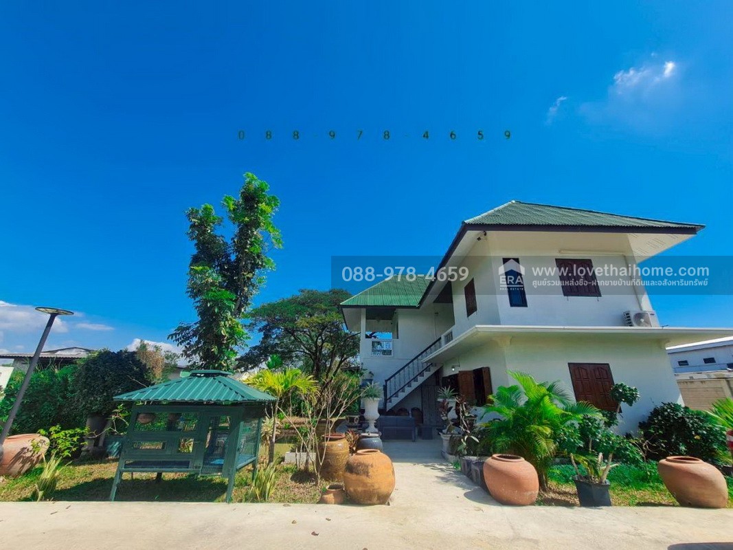 ขายบ้านเดี่ยว 2 ชั้น ลำลูกกา คลอง14 บึงคอไห ปทุมธานี พื้นที่ 200 ตรว. ขาย 3.8 ล้านบาท ติดบริษัทไทยภักดี ใกล้สนามกอล์ฟเรนวูด ปาร์ค เพียง 7 กม. บรรยากาศดี พร้อมอยู่ อายุ 2 ปี (บ้านใหม่)