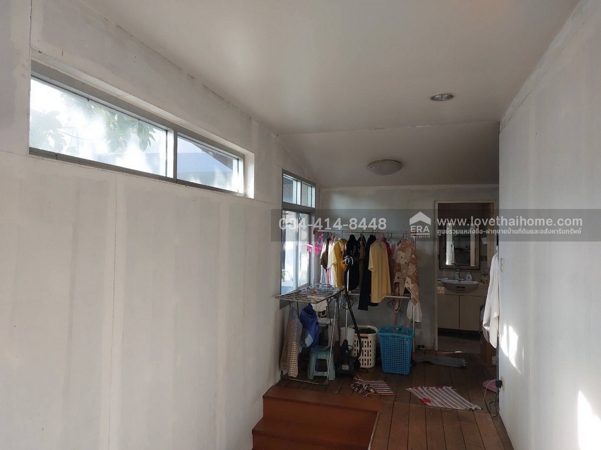 ขายบ้านเดี่ยว ลาดพร้าว107 แยก27 ย่านบางกะปิ พื้นที่101ตรว. จอดรถได้ 7 คัน ใกล้ ม.รัตนบัณฑิต และรพ.เวชธานี ใกล้รถไฟฟ้าลาดพร้าว101 ขายถูกเหลือเชื่อ เพียง7.9ล้านบ้าน ด่วนๆ รีบจอง