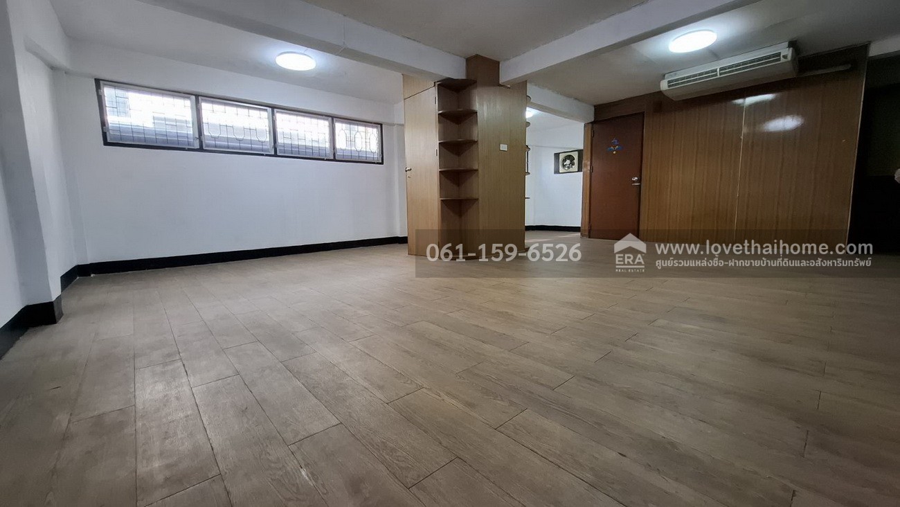 ขายตึกแถว สุขสวัสดิ์37/6 พระประแดง สมุทรปราการ มี2ห้อง26ตร.วา ปรับปรุงใหม่สภาพดีมาก พร้อมอยู่ ราคา8.4ล้านบาท ใกล้ถนนวงแหวนอุตสหกรรม เหมาะทำสำนักงาน และอยู่อาศัย