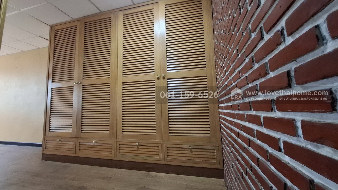 ขายตึกแถว สุขสวัสดิ์37/6 พระประแดง สมุทรปราการ มี2ห้อง26ตร.วา ปรับปรุงใหม่สภาพดีมาก พร้อมอยู่ ราคา8.4ล้านบาท ใกล้ถนนวงแหวนอุตสหกรรม เหมาะทำสำนักงาน และอยู่อาศัย