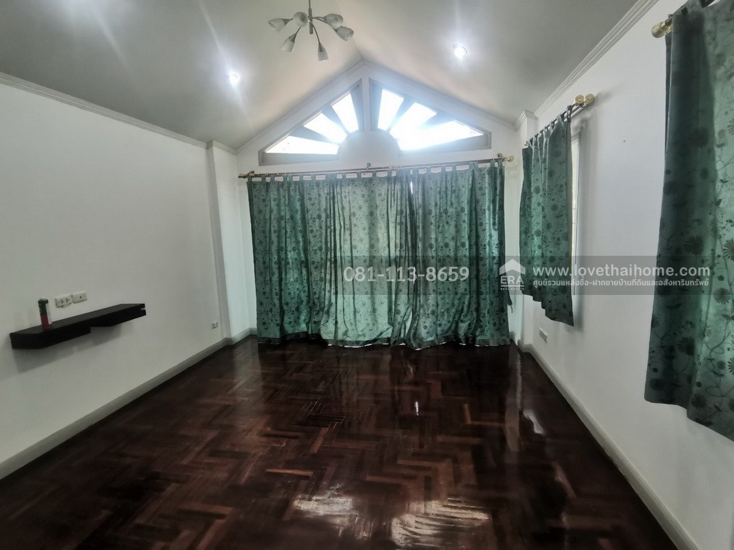 ขายบ้านเดี่ยว 2 ชั้น หมู่บ้านศุภาลัย ออร์คิดปาร์ค วัชรพล ถนนสุขาภิบาล5 ซอย67 พื้นที่ 80.7 ตรว. ขาย 6 ล้านบาท โครงการอยู่ติดถนนสุขาภิบาล5 ถ้าเห็นแล้วต้องชอบ ราคาต่อรองได้