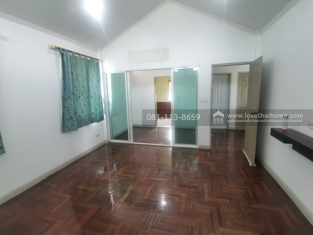 ขายบ้านเดี่ยว 2 ชั้น หมู่บ้านศุภาลัย ออร์คิดปาร์ค วัชรพล ถนนสุขาภิบาล5 ซอย67 พื้นที่ 80.7 ตรว. ขาย 6 ล้านบาท โครงการอยู่ติดถนนสุขาภิบาล5 ถ้าเห็นแล้วต้องชอบ ราคาต่อรองได้