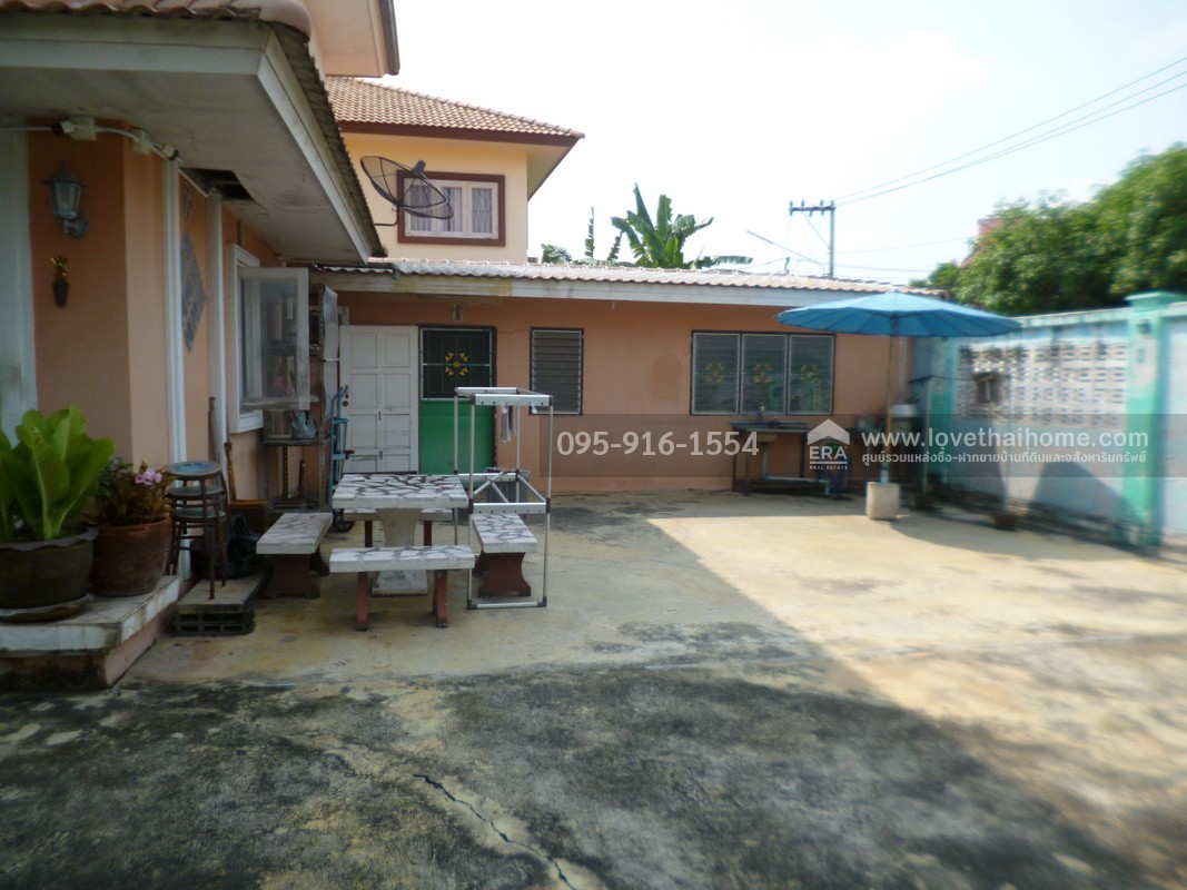 ขายบ้านเดี่ยว หมู่บ้านภัสสร12 ถนนเลียบคลองสาม หลังมุม เนื้อที่ 82 ตารางวา บ้านไซต์ใหญ่ ราคาถูกสุดในโครงการ ขายเพียง 3.3 ล้านบาท ร่มรื่น ปลอดภัย ออกถนนรังสิต-นครนายก (305) เพียง 4 กม.