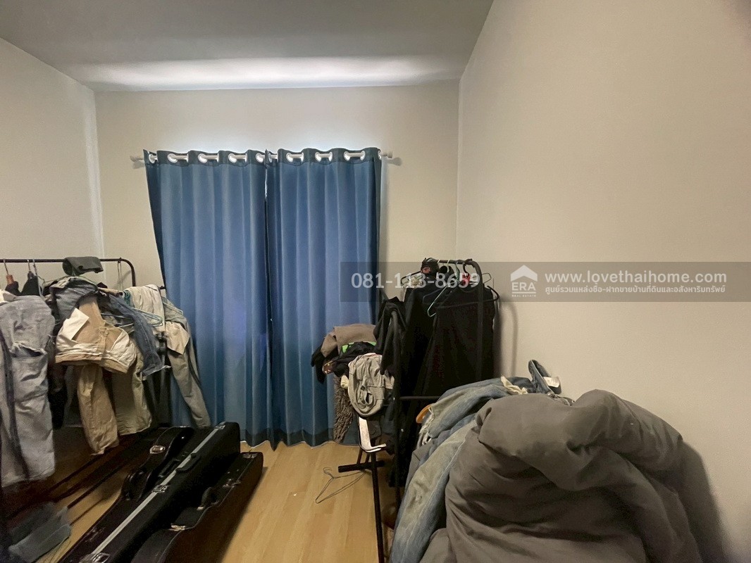 ขายบ้านแฝด 2 ชั้น หมู่บ้านเดอะวิลเลจ รังสิต-วงแหวน คลอง5 ถนนลำลูกกา คลอง5 พื้นที่ 28 ตรว. ขาย 3 ล้านบาท ใกล้รถไฟฟ้าสายสีเขียว สถานีคลอง5