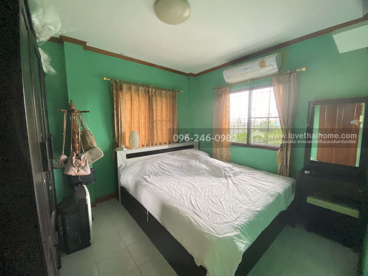 ขายบ้านเดี่ยว วัดลาดปลาดุก(1002) บางใหญ่ หมู่บ้านพบทอง-บางบัวทอง นนทบุรี แปรงริม 37.8ตรว. ราคาเพียง2.4ล้านบาท รีโนเวทใหม่ทั้งหลังพร้อมอยู่