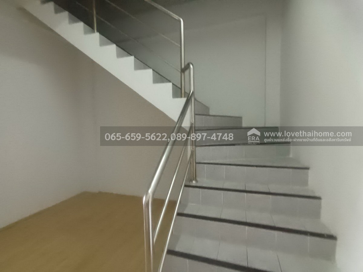 ขายตึกแถว4ชั้น พระองค์เจ้าสาย คลอง4 ธัญบุรี ปทุมธานี พื้นที่17.5ตรว. ราคา5.29ล้าน ทำเลเยี่ยมสุดยอด ติดถนนใหญ่ เหมาะค้าขายหรือทำออฟฟิศ รีบจองด่วนช้าอดเป็นเจ้าของ