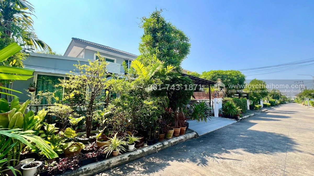 ขายบ้านเดี่ยว ศุภาลัย พาร์ควิลล์ พหลโยธิน48-รามอินทรา5 บ้านหลังมุม สภาพดีมาก ซอย3 ต้นโครงการ พื้นที่ 56.90 ตรว. ใกล้ BTS สายหยุด กับ BTS ลาดปลาเค้า บ้านดีพร้อมเข้าอยู่ ขายเพียง 6.95 ล้านบาท