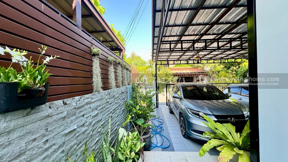 ขายบ้านเดี่ยว ศุภาลัย พาร์ควิลล์ พหลโยธิน48-รามอินทรา5 บ้านหลังมุม สภาพดีมาก ซอย3 ต้นโครงการ พื้นที่ 56.90 ตรว. ใกล้ BTS สายหยุด กับ BTS ลาดปลาเค้า บ้านดีพร้อมเข้าอยู่ ขายเพียง 6.95 ล้านบาท