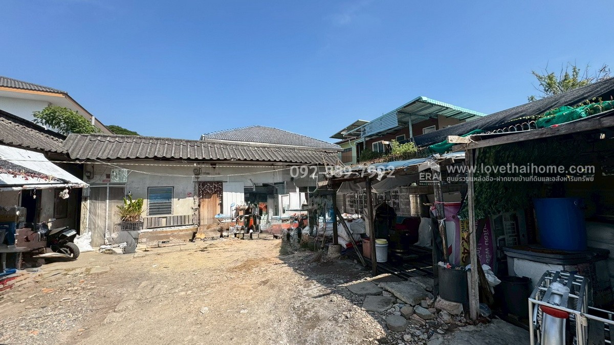 ขายที่ดิน ถนนเพชรเกษม79 ซอย14 พื้นที่ 50 ตรว. ขาย 1.4 ล้านบาท ทำเลดี ใกล้ตลาดสด เพชรเกษม79