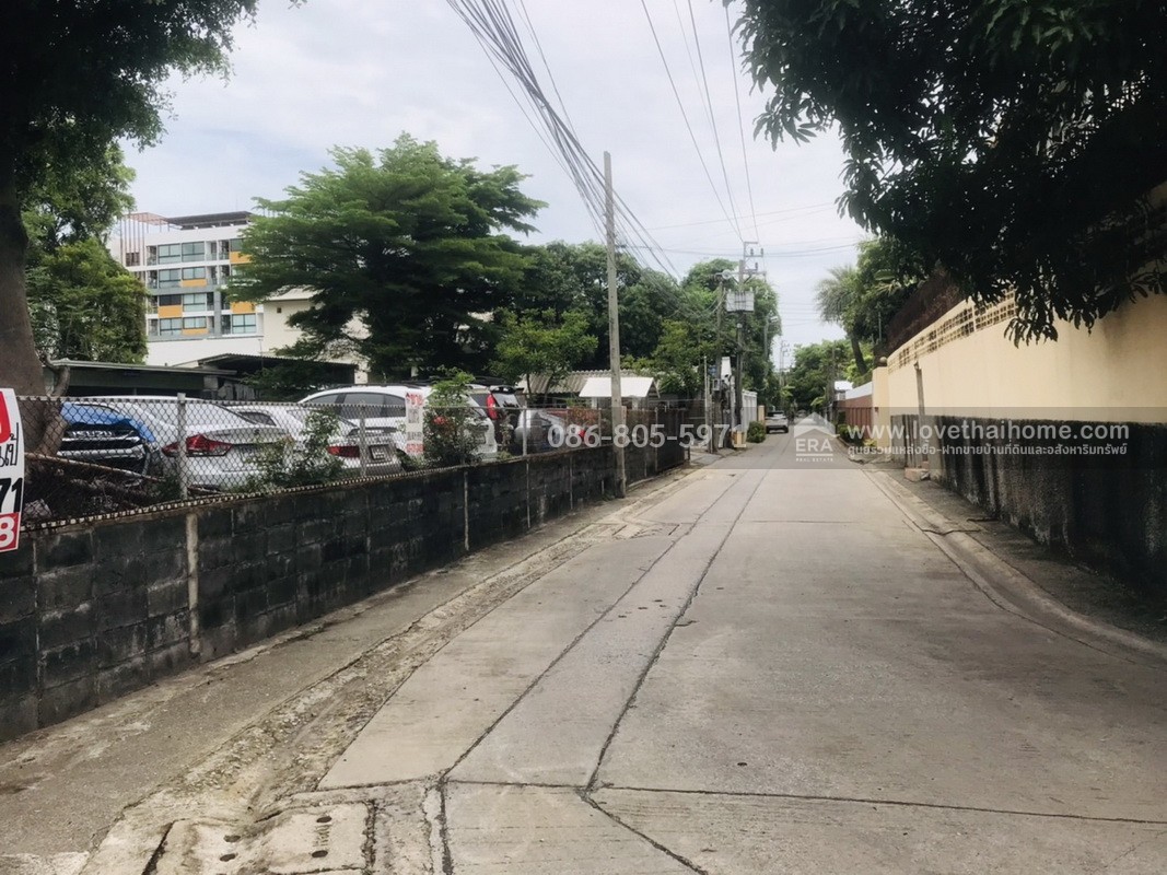 ขายด่วนที่ดินสุขุมวิท62 แยก1 ปากซอย ใกล้ BTS บางจาก พื้นที่392ตร.ว. วาละ220,000บาท พร้อมโอนทันที เหมาะสร้างอพาร์ตเมนต์-โรงแรม-อาคารสำนักงาน-บริษัท-คอนโด