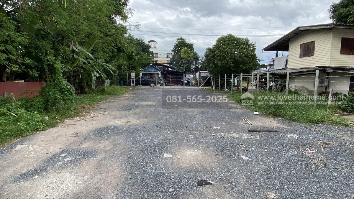 ขายที่ดินซอยหทัยราษฎร์15 เป็นเส้นทางลัดออกรามอินทรา117ได้ พื้นที่97ตรว.ถมแล้ว ติดถนนหน้าหลัง ขายถูกสุดๆ เพียงแค่45,000 บาท/ตรว.เท่านั้น ห่างจากถนนหทัยราษฏร์เพียงแค่56เมตร ทำเลดีๆแบบนี้ ขายถูกขนาดนี้หายากแล้วล่ะ